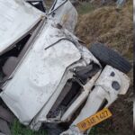 पतलीकुहल के पास बोलेरो कैंपर खाई में गिरी, सोर गांव के दो युवकों की मौत; तीन की हालत नाजुक