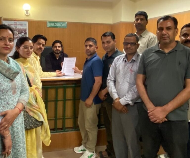 जनगणना-2027 का कार्य नियमित विद्यालय एवं कार्यालय समय में करवाने की उठी मांग।